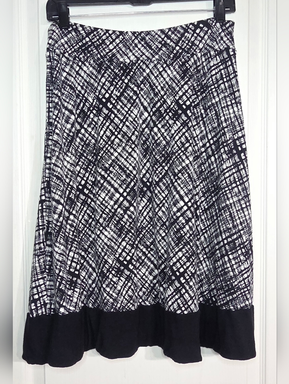 Ann Taylor Black and White Crosshatch A-Line Skirt - Picture 3 of 6